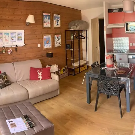 Studio, Parking Prive Couvert, Terrasse, Wifi Fibre * Фон-Ромё