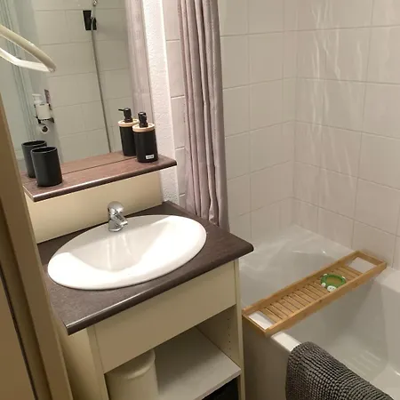 Апартаменты Studio, Parking Prive Couvert, Terrasse, Wifi Fibre *